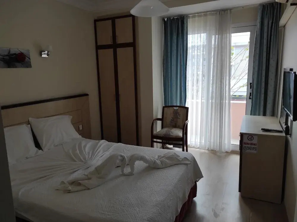 AYHAN OTEL