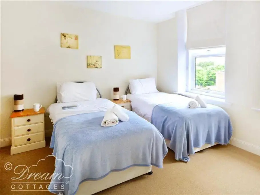 Azure Apartment