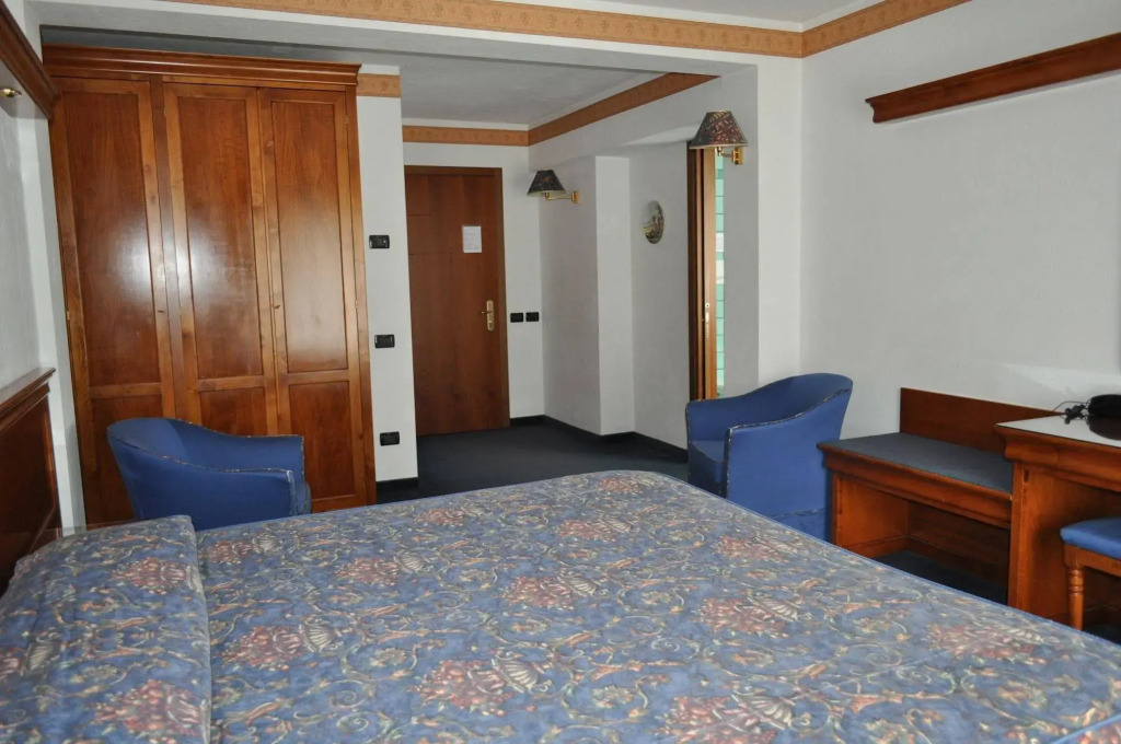 Hotel Tourist