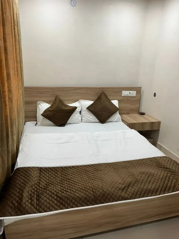 Hotel Prakash Block-1