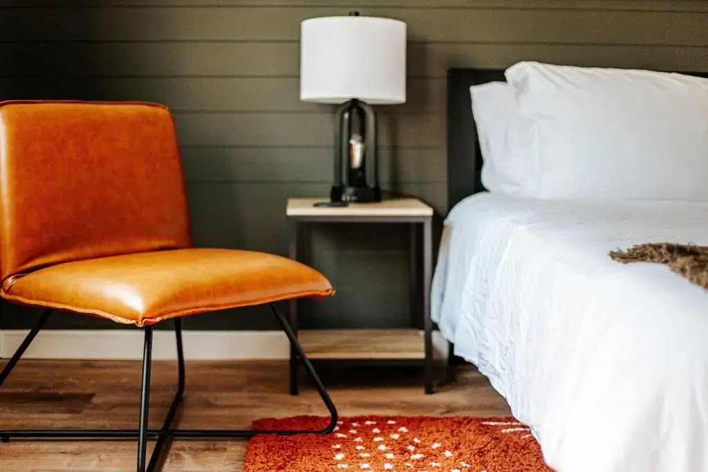 Grey Pine Lodge