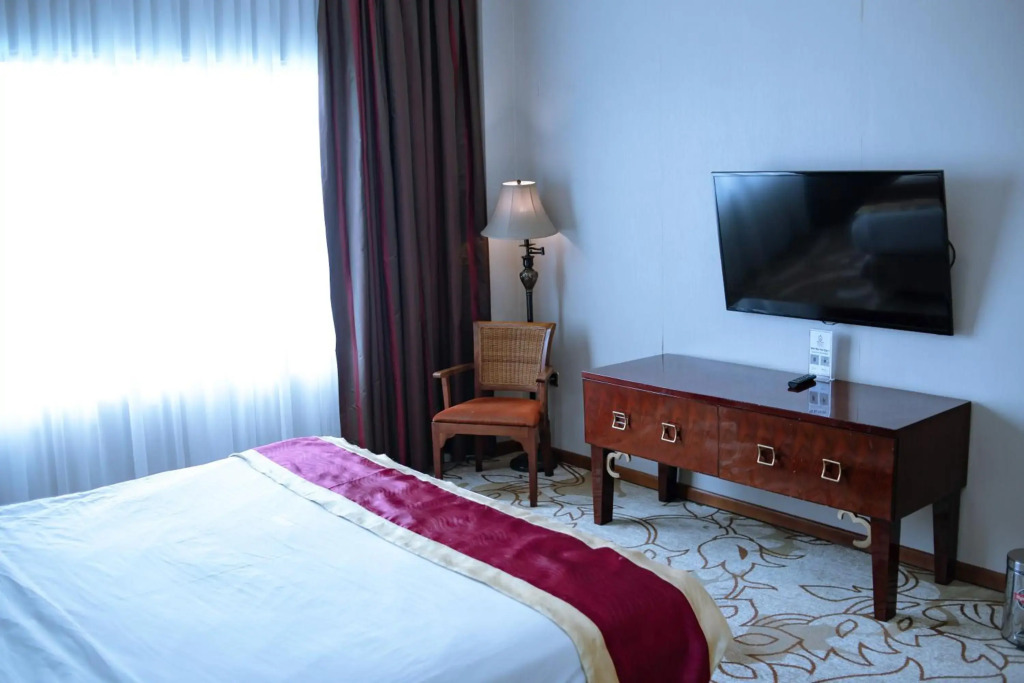 Sutanraja Hotel & Convention Centre