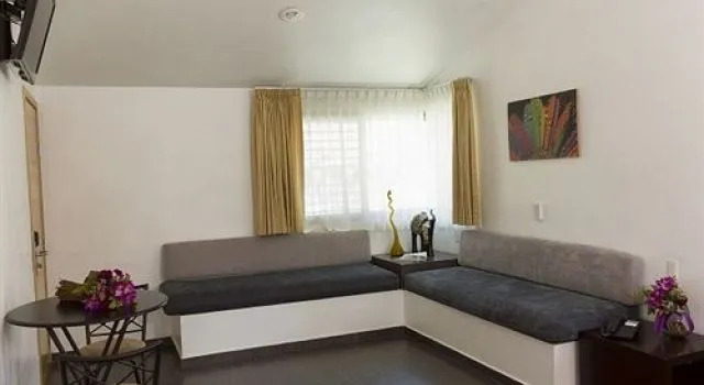 Luna Aqua Villas
