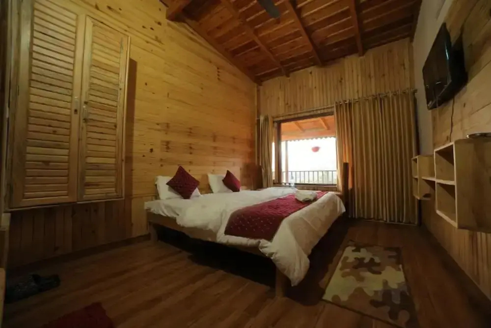 Goroomgo Wooden Umbrella Bhimtal
