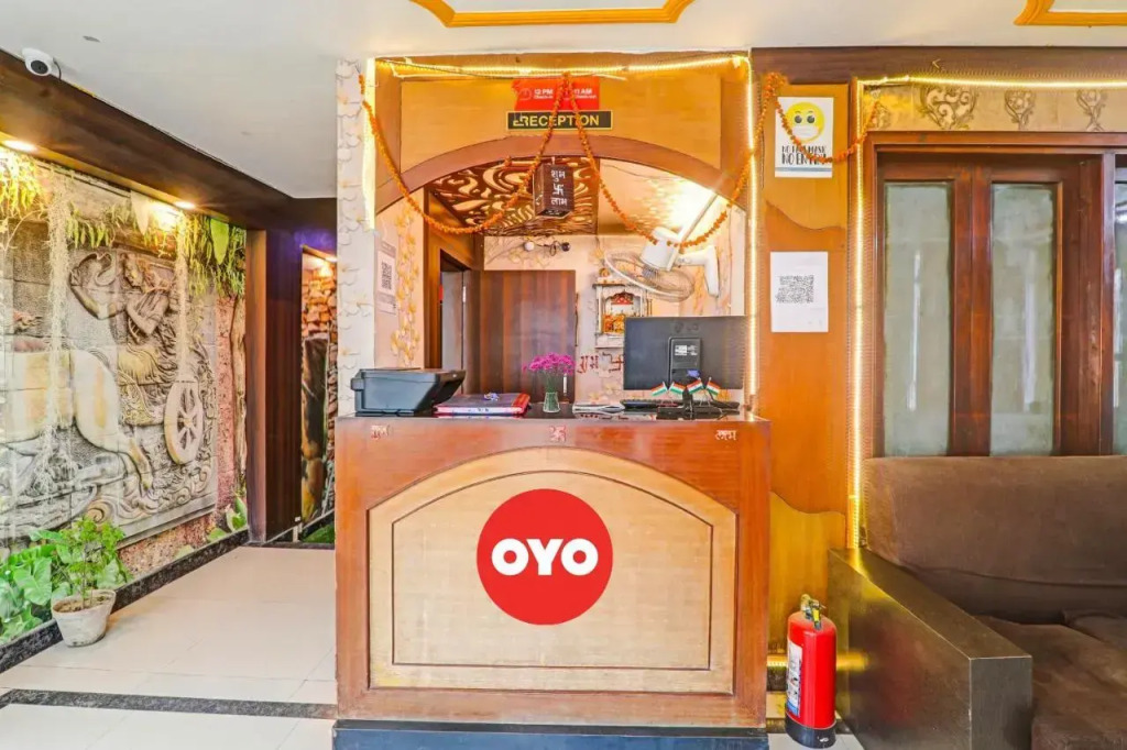 OYO Flagship 70321 Hotel Ranjit