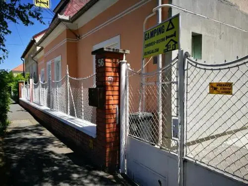 City apartman és camping