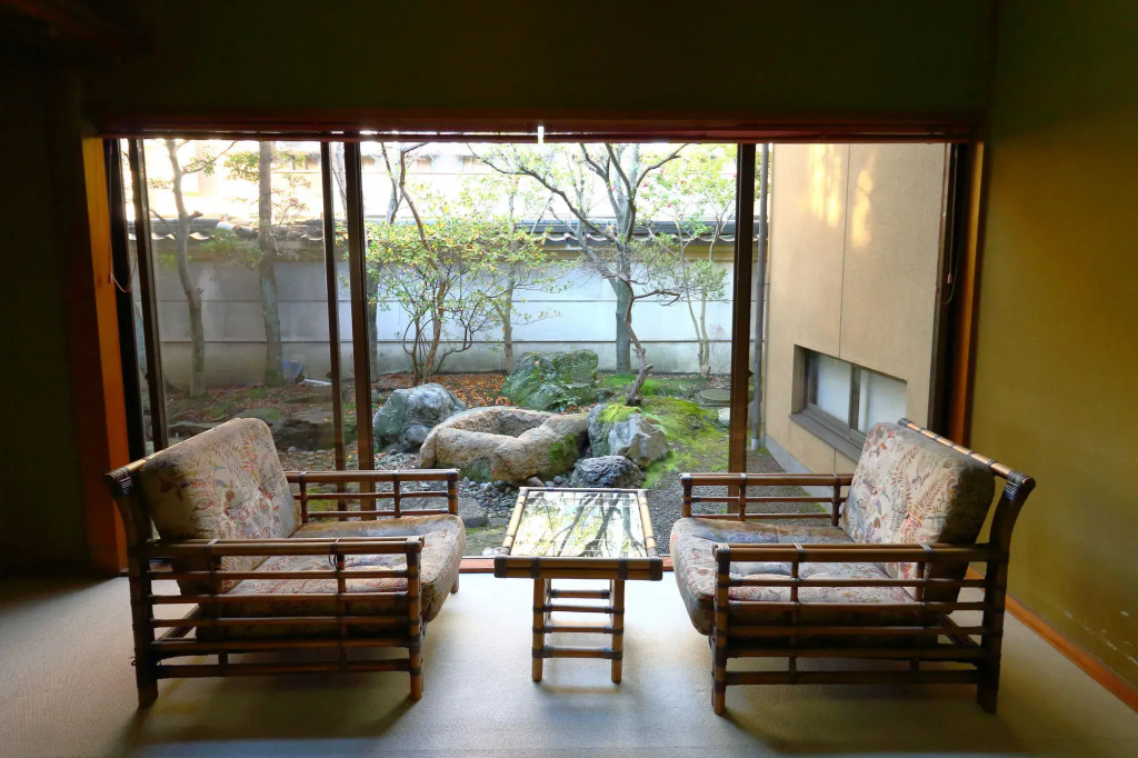 Ryokan Karasawa