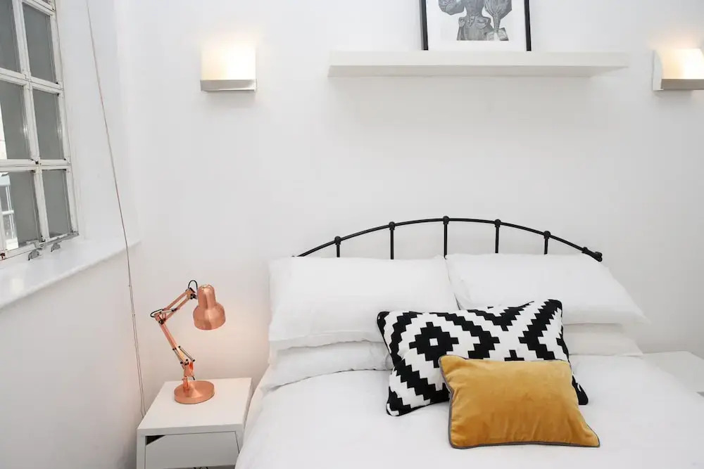 River-side 1 Bedroom Apartment in Bristol