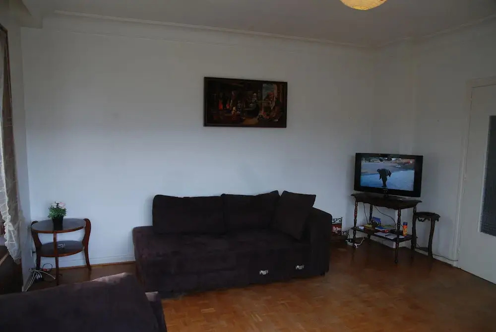 Comfy home for group and family. Wonderful view!