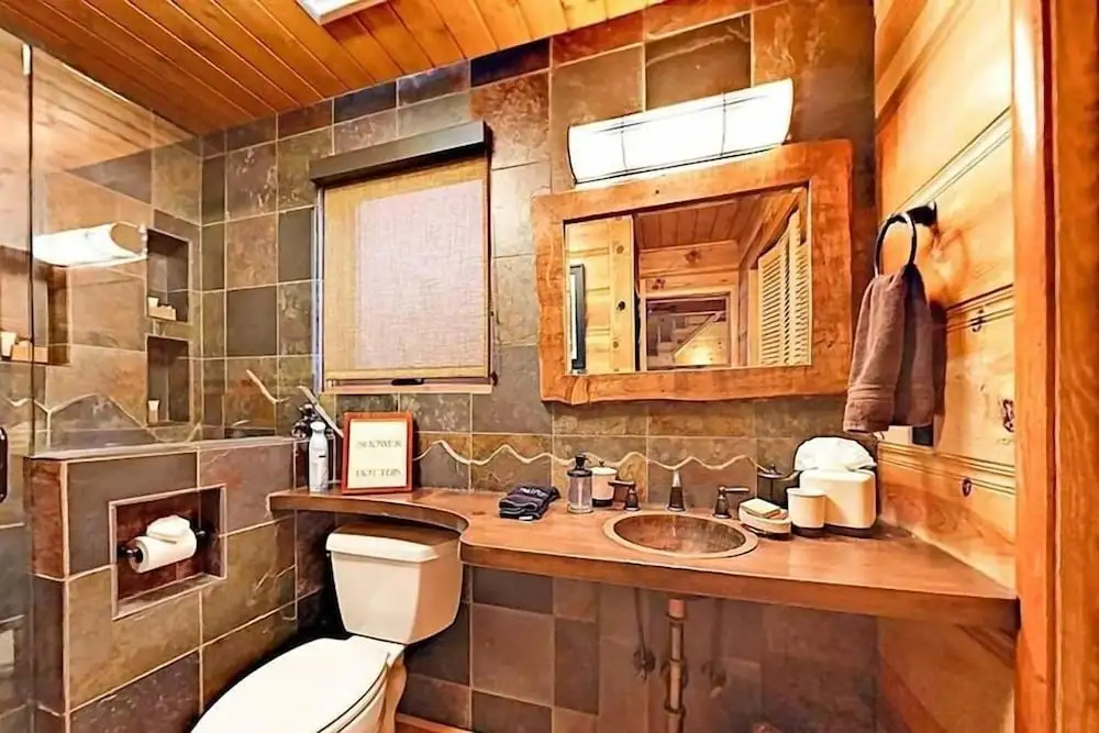 3988 Manzanita Avenue 2 Bedroom Cabin by RedAwning