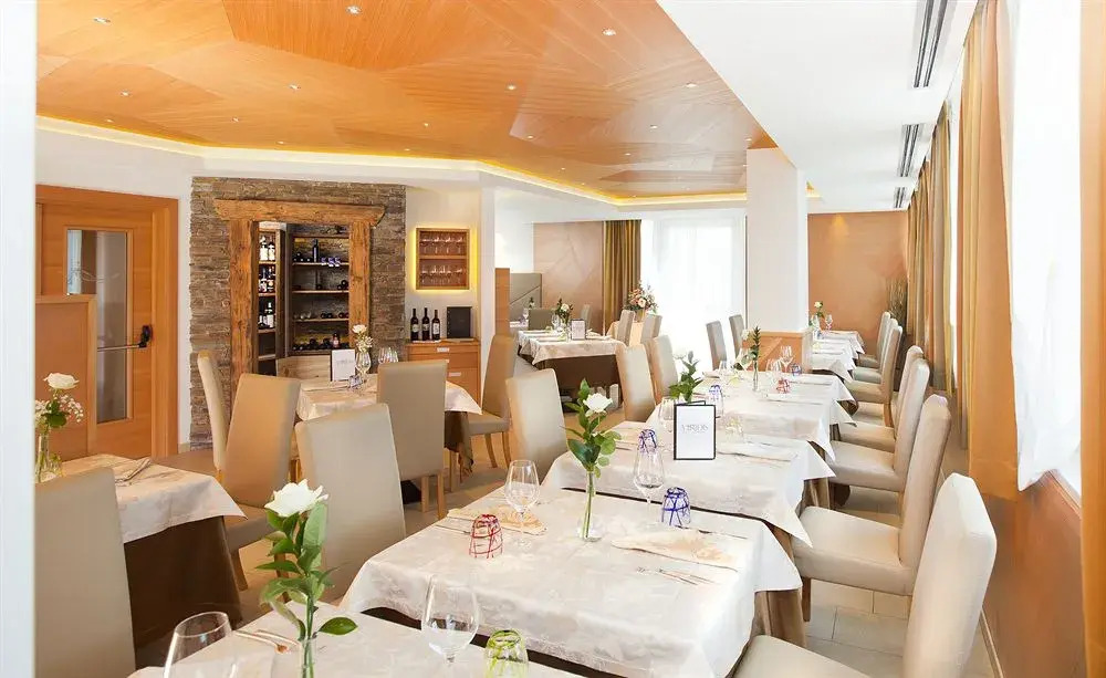 Viridis Hotel