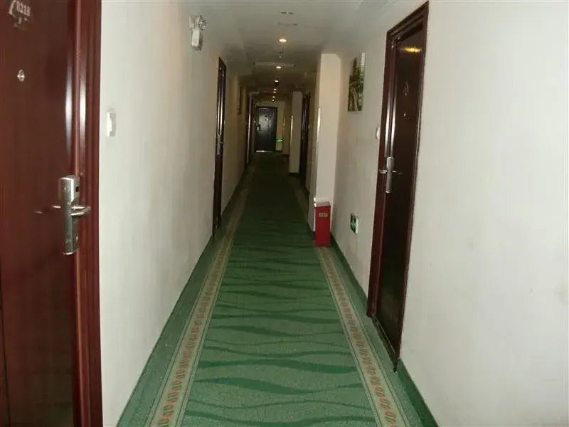 GreenTree Inn Shanghai Century Park