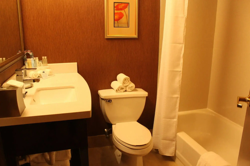 Holiday Inn Express Lewisburg - New Columbia by IHG