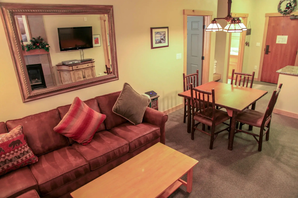 Sunstone #114 Condo