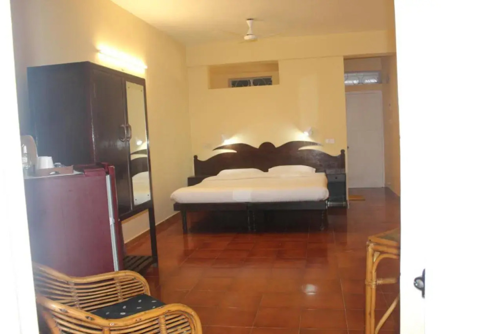 Qees Empire Beachfront Resort
