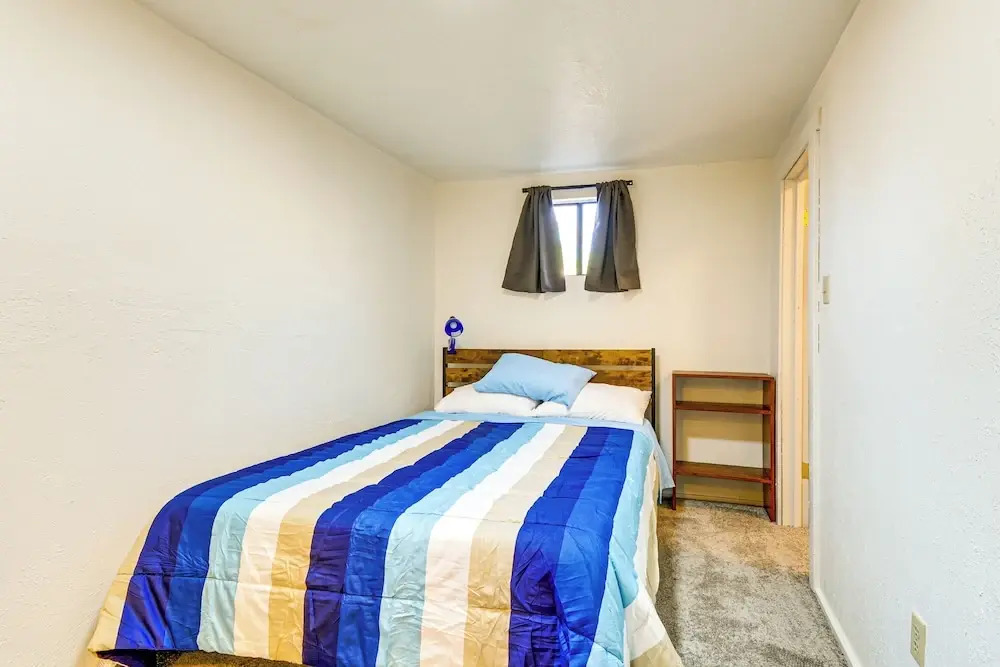 Walkable Location, Fenced Yard: Wickenburg Home!