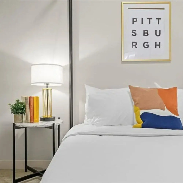 Cozysuites Stunning 1BR Downtown Pittsburgh
