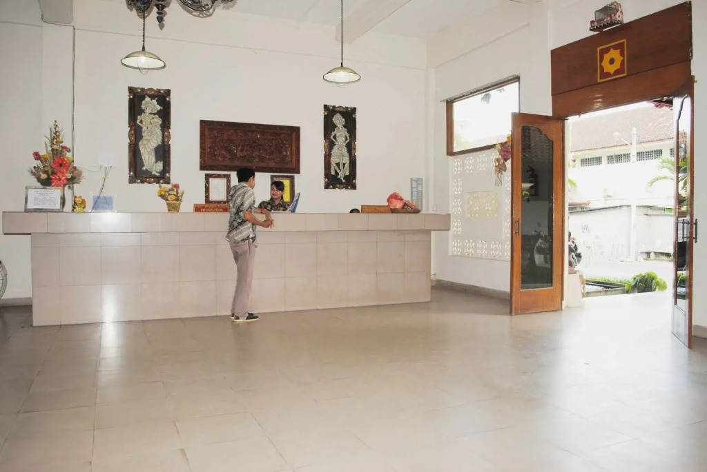 Warna Kedaton Hotel and Meeting