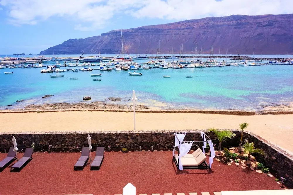 Evita Beach Suites Exclusivas