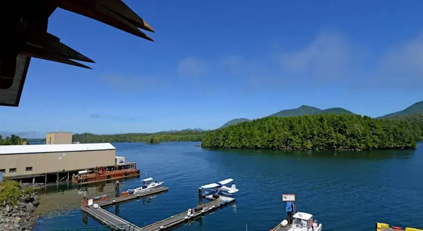 Whiskey Landing Lodge