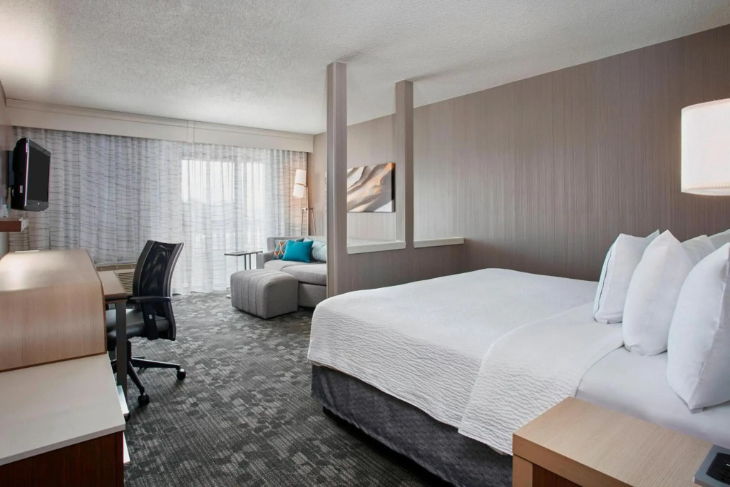 Residence Inn Detroit / Auburn Hills