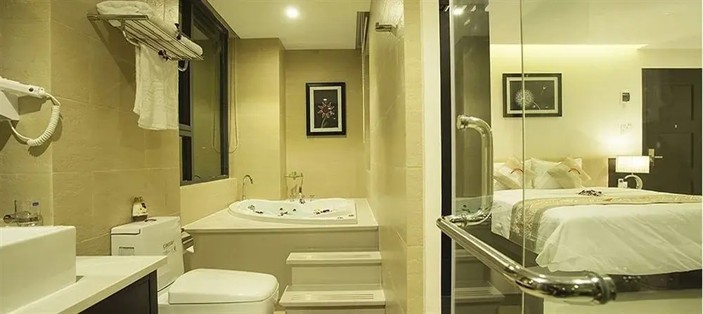 Khách Sạn Sunset Bay