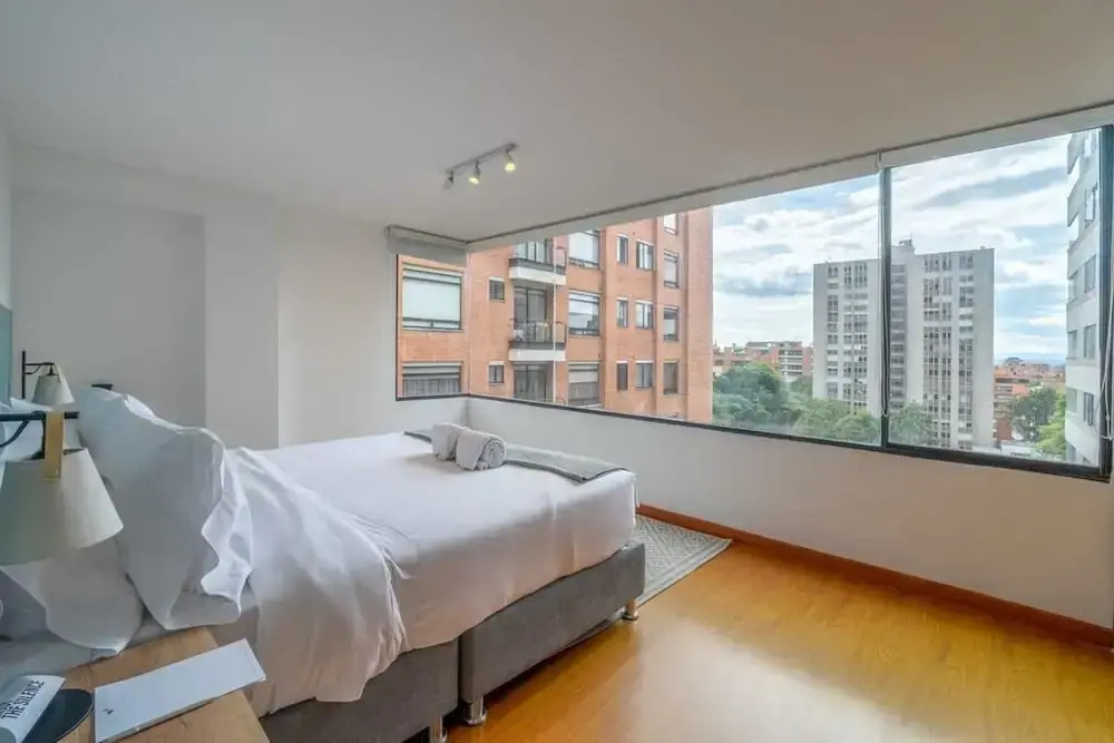 w Centric 2BR In Cabrera