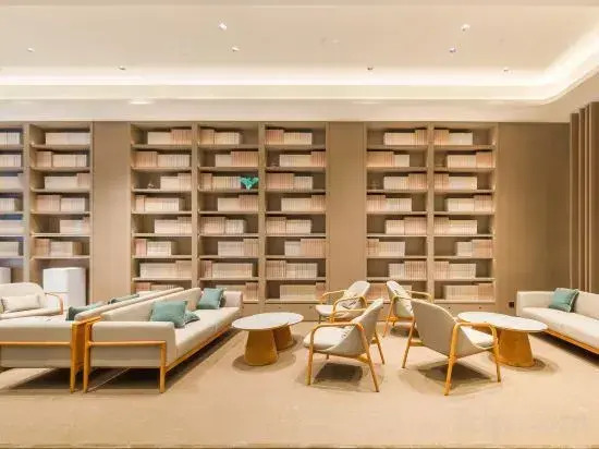 JI Hotel (Chongqing East Railway Station, Chayuan Metro Station)