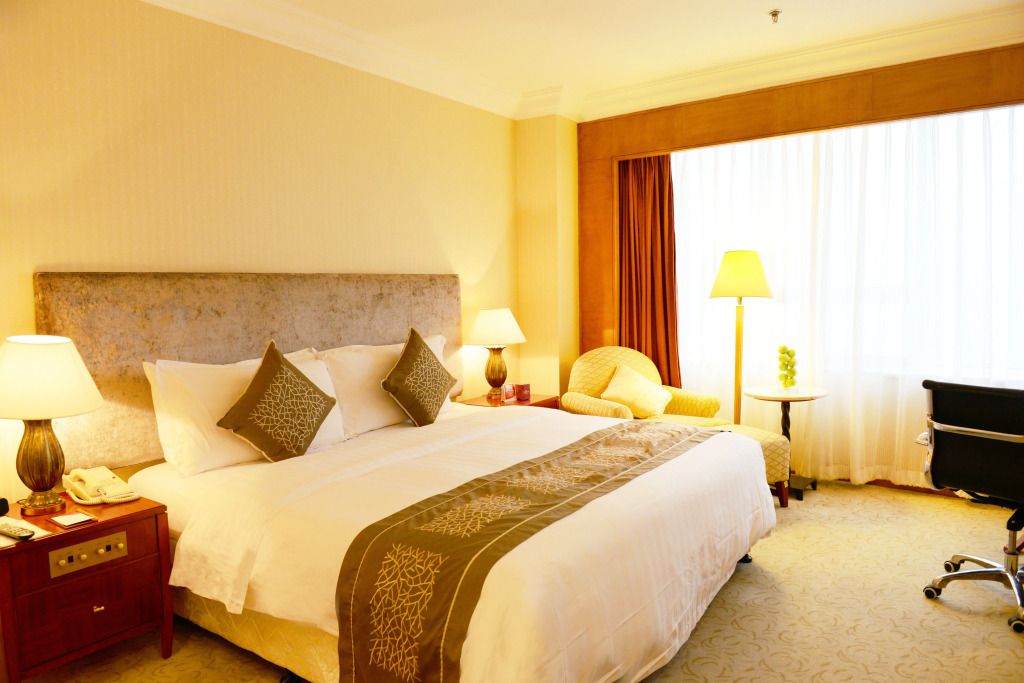 Crowne Plaza Qingdao by IHG