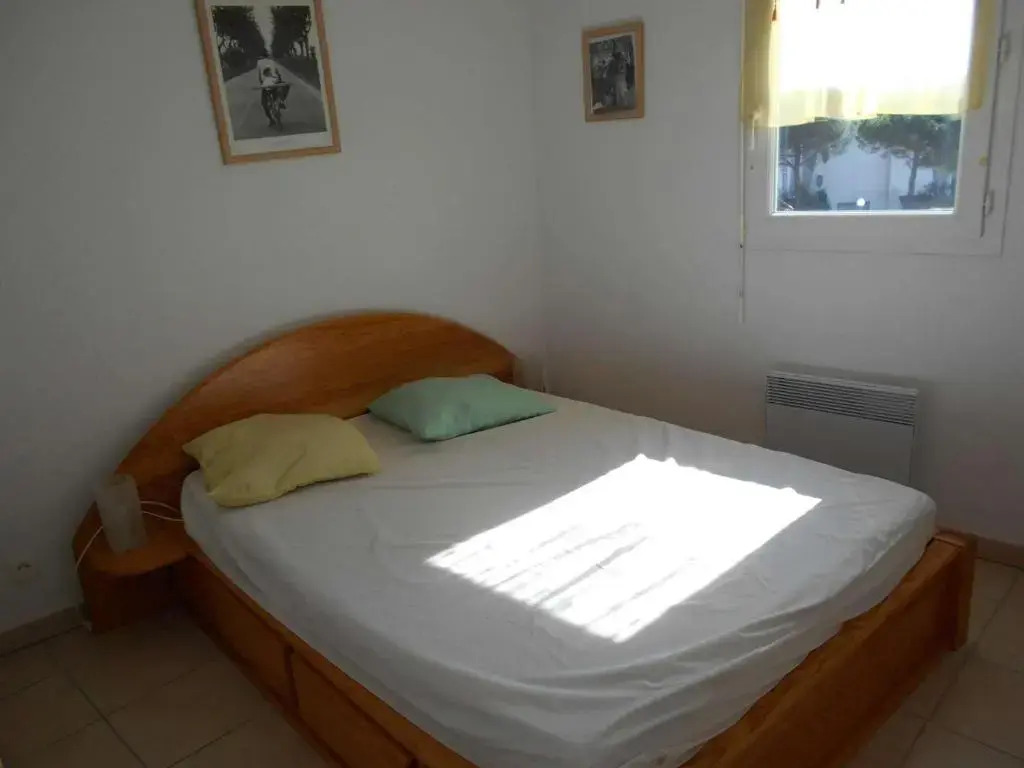 Appartement Port Camargue, 2 pièces, 4 personnes - FR-1-250-190