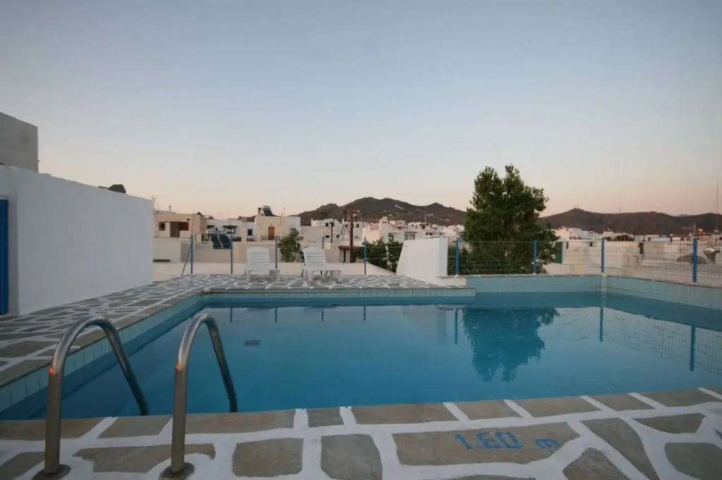 Mare Naxia Hotel