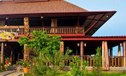 Ratanak Resort