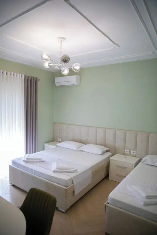 Hotel Merkaj