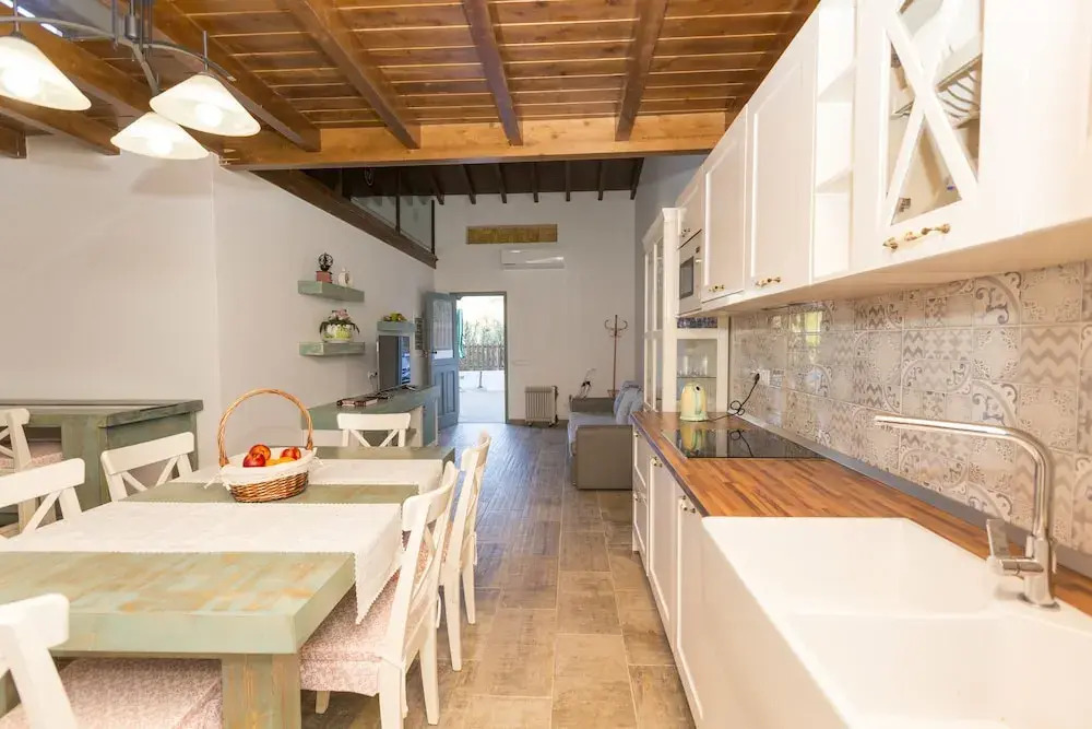 Casa Mica