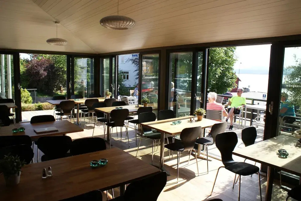 Fjordbris Hotel