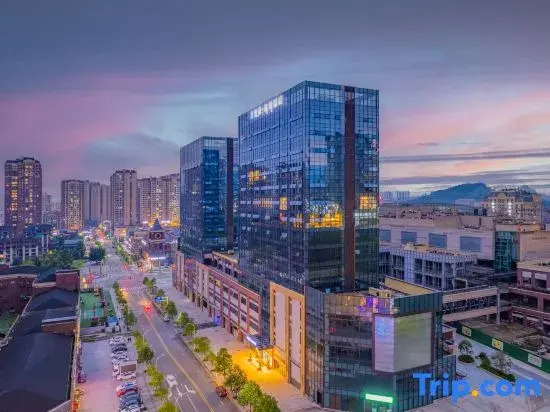 Yuesen Yizhi Hotel (Lianhu Branch, College of Arts and Sciences)