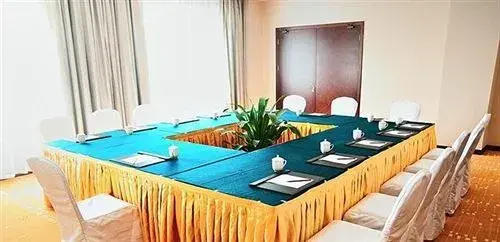 Zhengzhou Kai-run Business Hotel