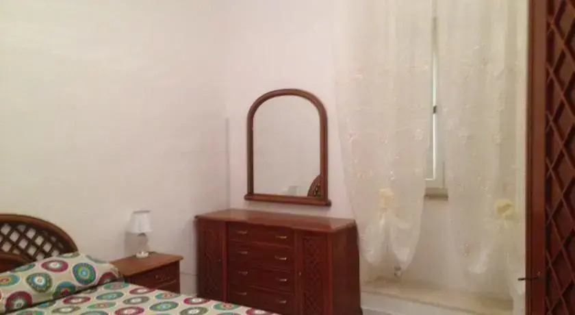 Holiday House
