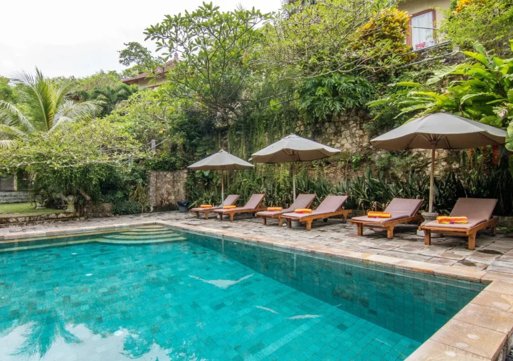 Lembongan Cliff Villas