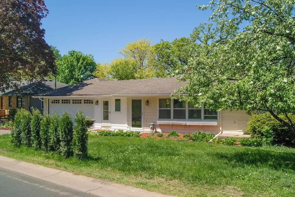 Waterfront Eagle Lake Home w/ Yard & Deck