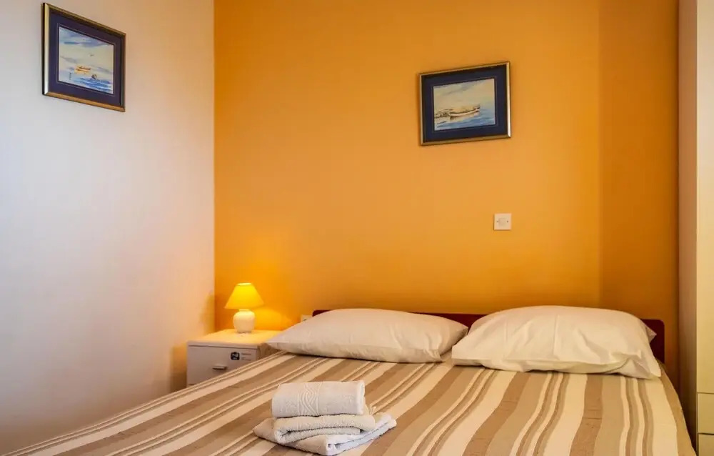 Nice Apartment in Maslenica With Wifi