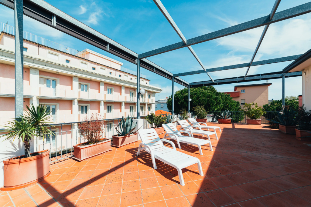 Hotel Roof