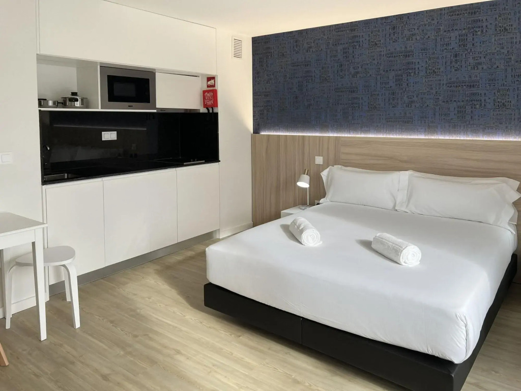 Select Porto Suites
