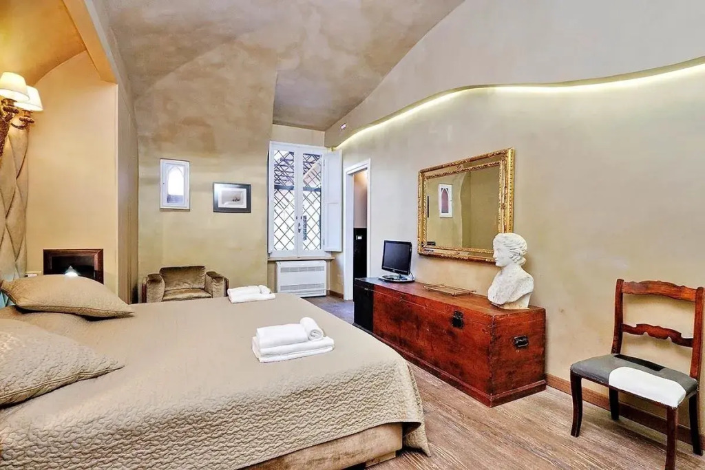 Trastevere Essence by Nosdom Properties