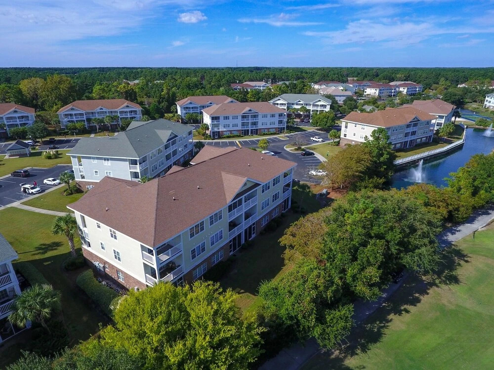 Ironwood #334 2 Bedroom Condo by RedAwning