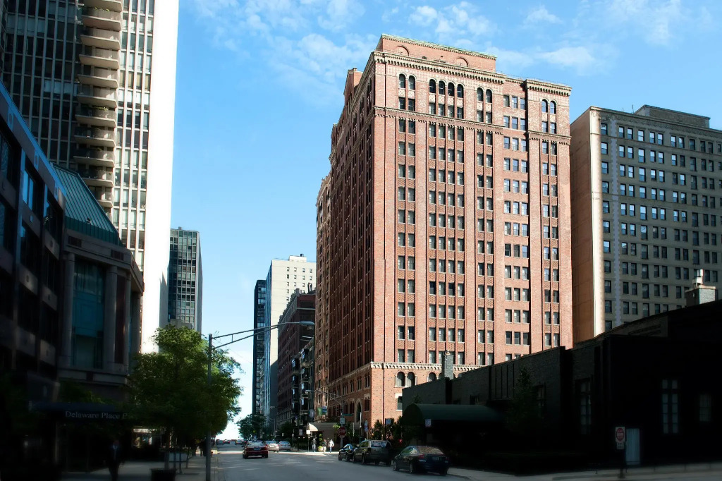 Gale Chicago