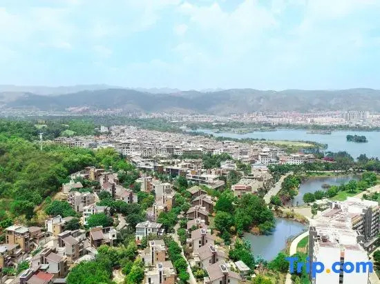 Huanxi Hot Spring Villa