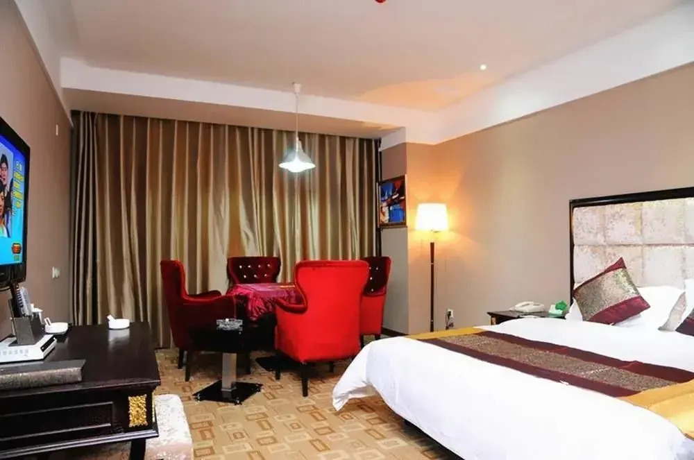 Longcheng Hotel