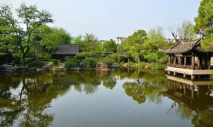Atour Hotel Shaoxing Luxun Former Residence