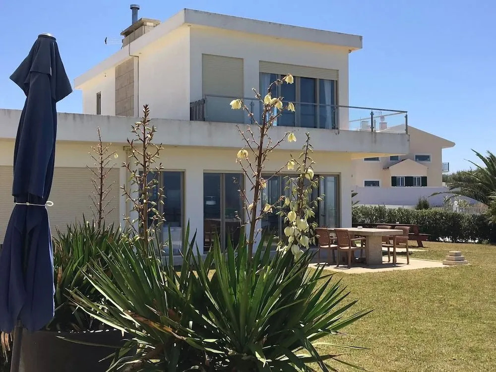 Silver Coast Vacation - Your Unique Inn